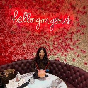 Meet your Posher, Danielle